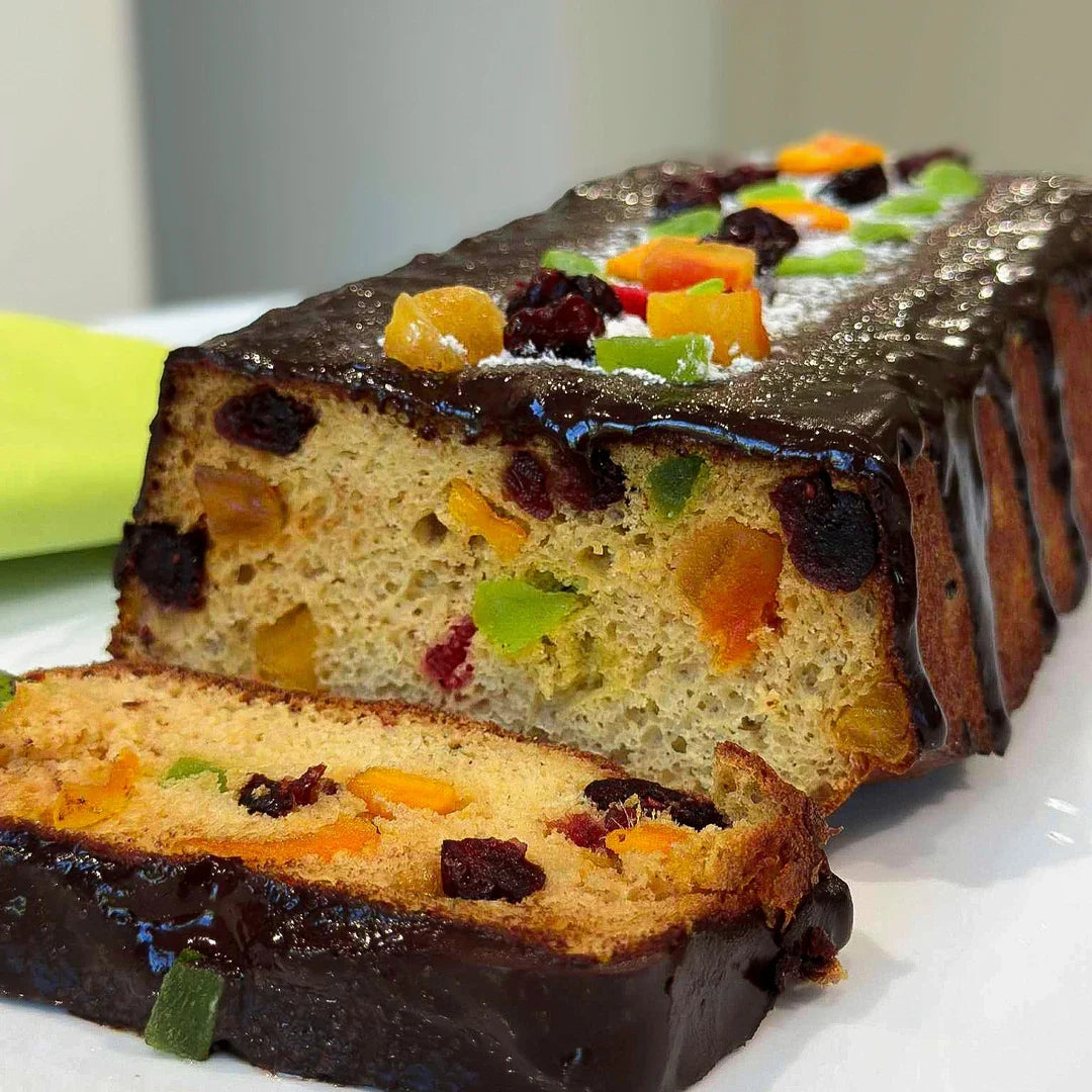 Weihnachtlicher Früchtekuchen aus dem Fibriya Neutraler Biskuit Ballaststoffmix